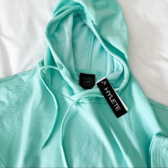 NWT Hylete Crop Teal Sweatshirt - Picture 3 of 5